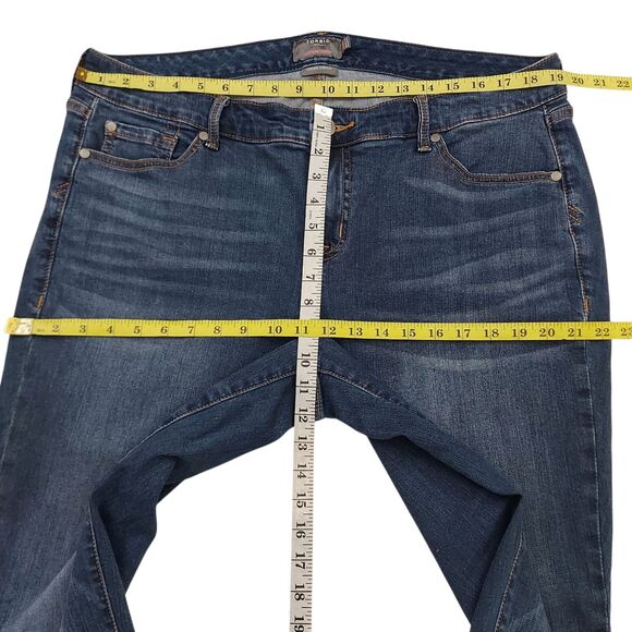 Torrid Jeans Womens 16 Blue Boyfriend Straight Vintage Stretch Flawless Denim - Picture 11 of 12